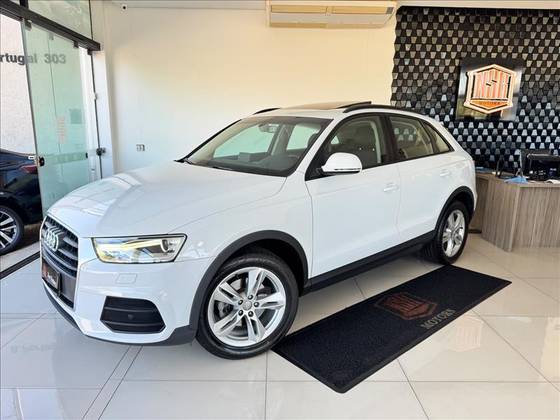 AUDI Q3 1.4 TFSI AMBIENTE GASOLINA 4P S TRONIC AUDI Q3 1.4 TFSI AMBIENTE GASOLINA 4P S TRONIC